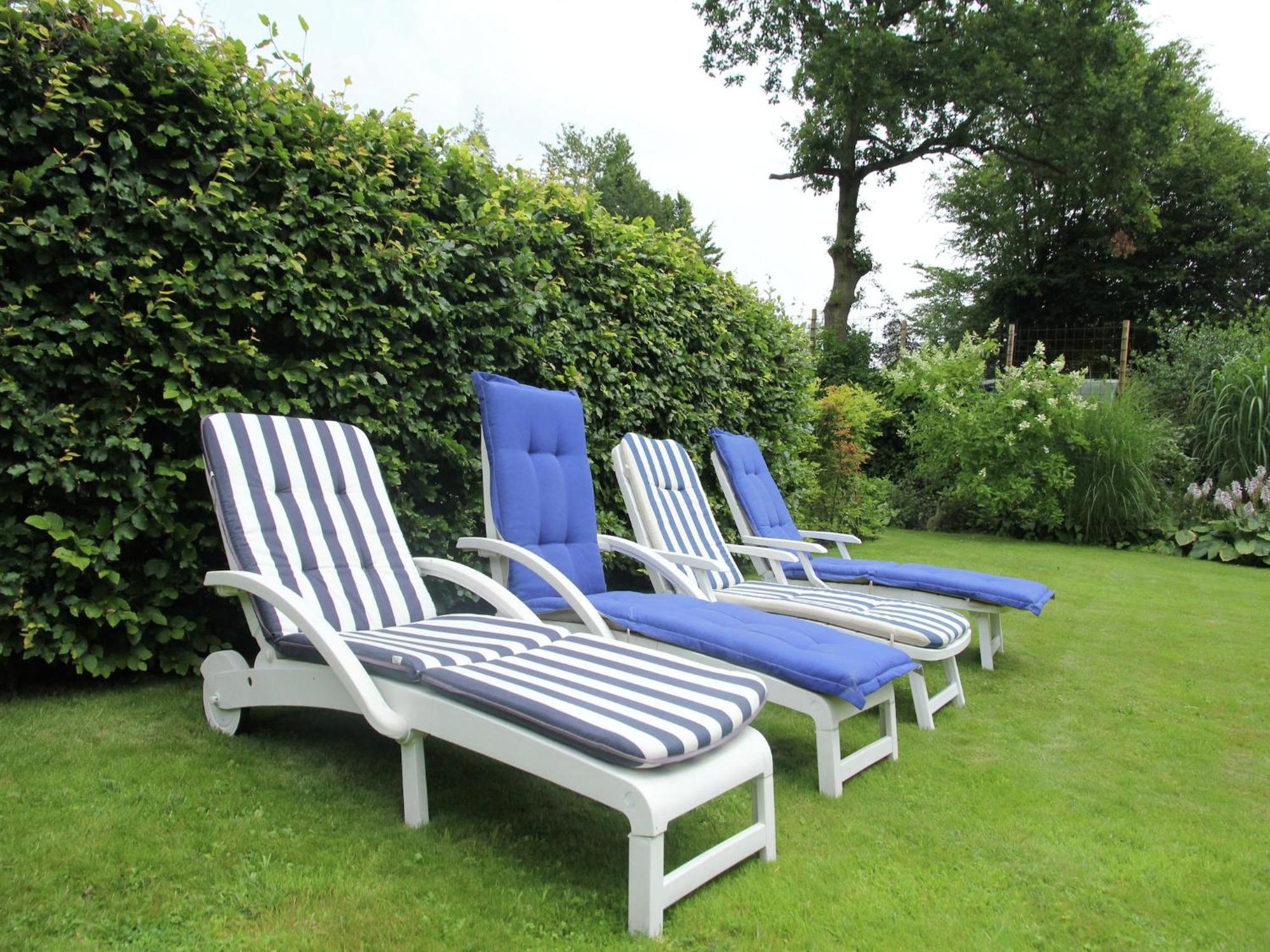 Pleasing Holiday Home In Schoorl With Patio Εξωτερικό φωτογραφία